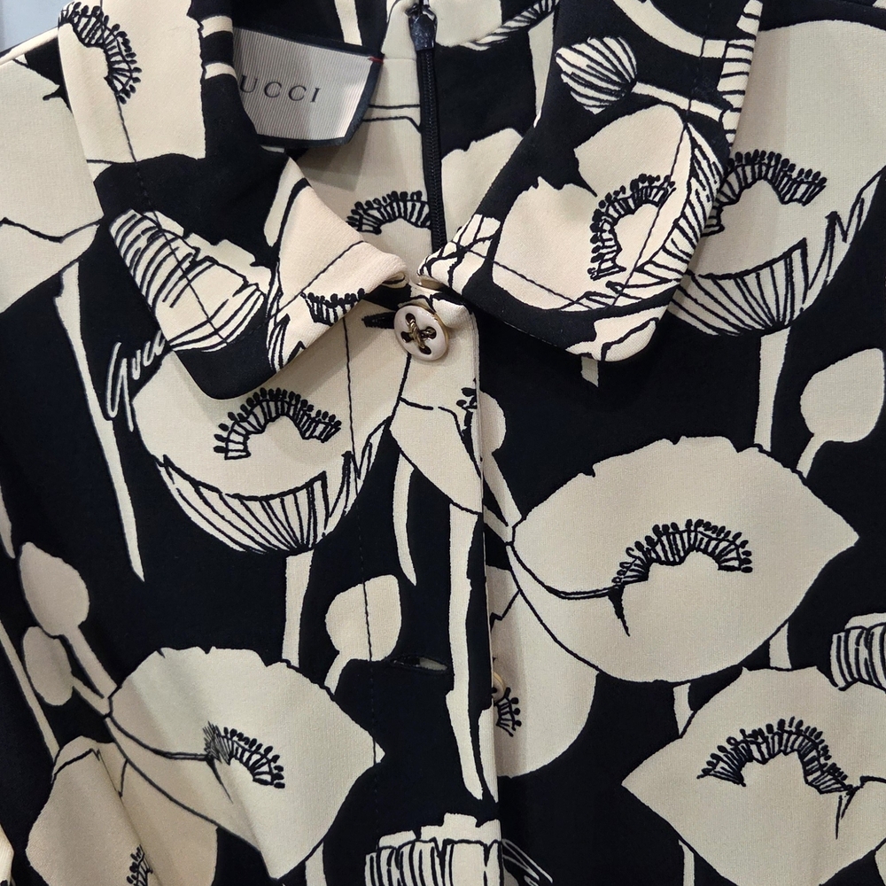 Gucci Black and Cream Floral Blouse